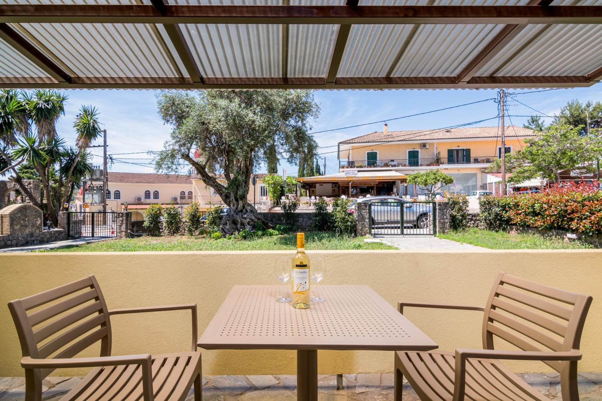 Helion Apartments Gouvia Exterior foto